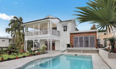 South Sun House
